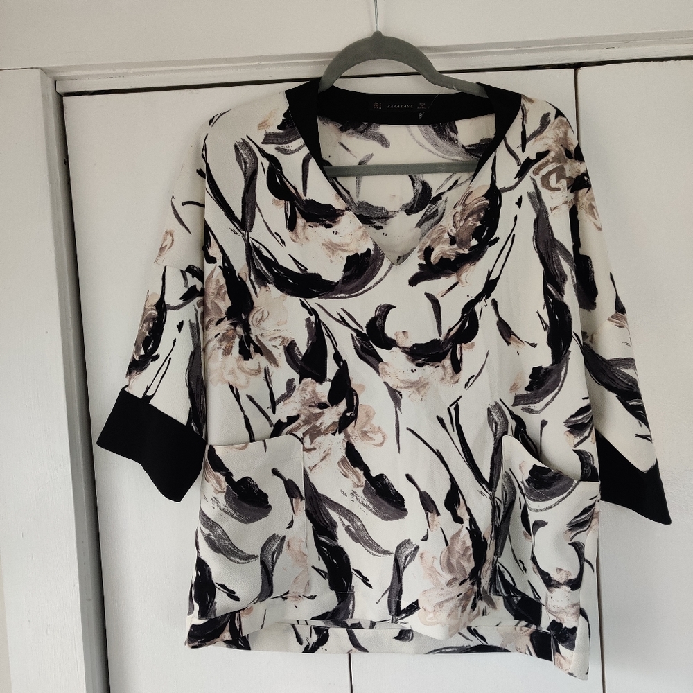 Zara top in size s, new without tags.